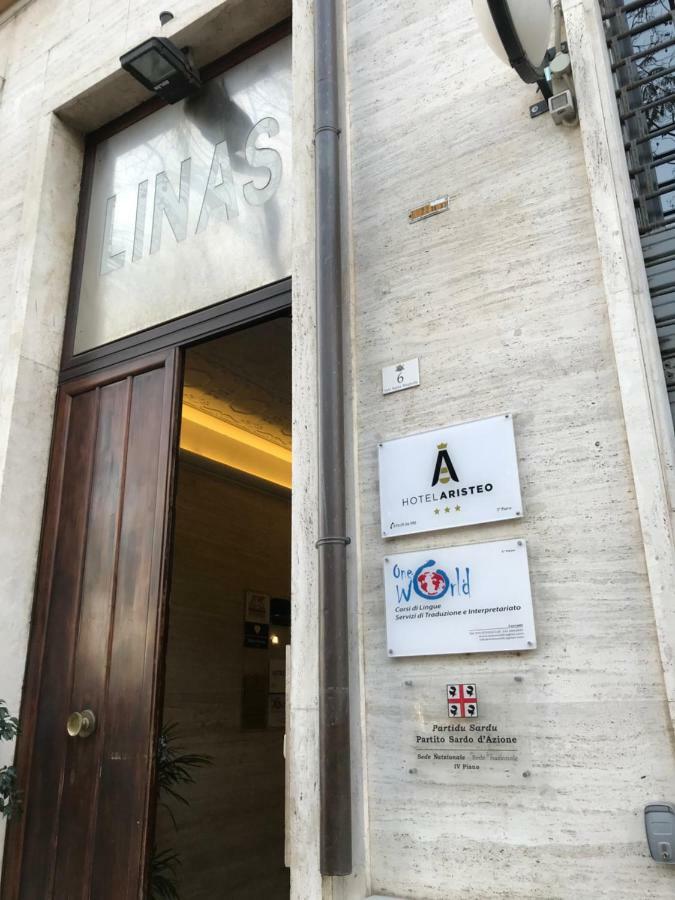 Hotel Aristeo Κάλιαρι Εξωτερικό φωτογραφία